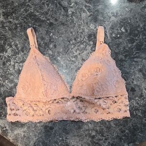 Secret Treasures Lace Bralette in Peach